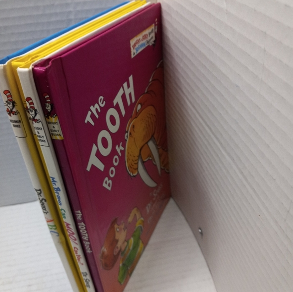 Dr. Seuss's Hard Cover Kid Books (ABC, One Fish, Moo, & Tooth) - Picture 4 of 12